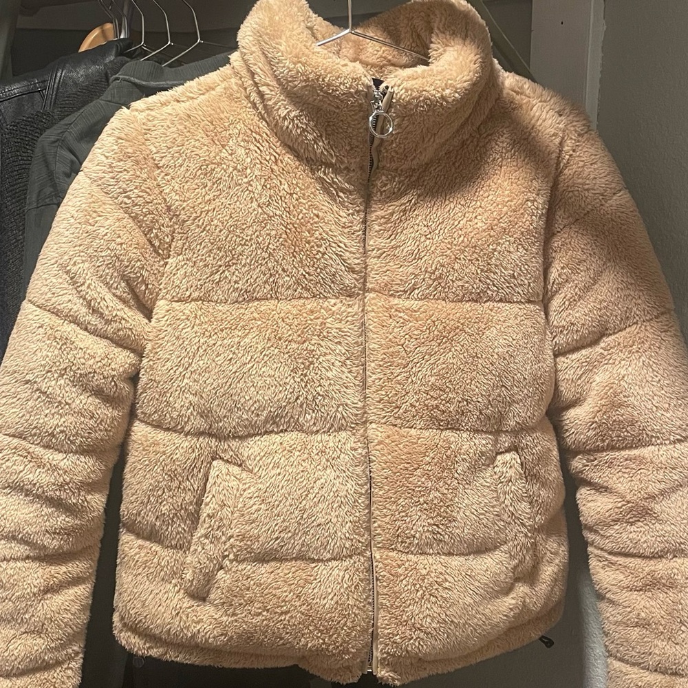 Hollister Mockneck Teddy Puffer Jacket